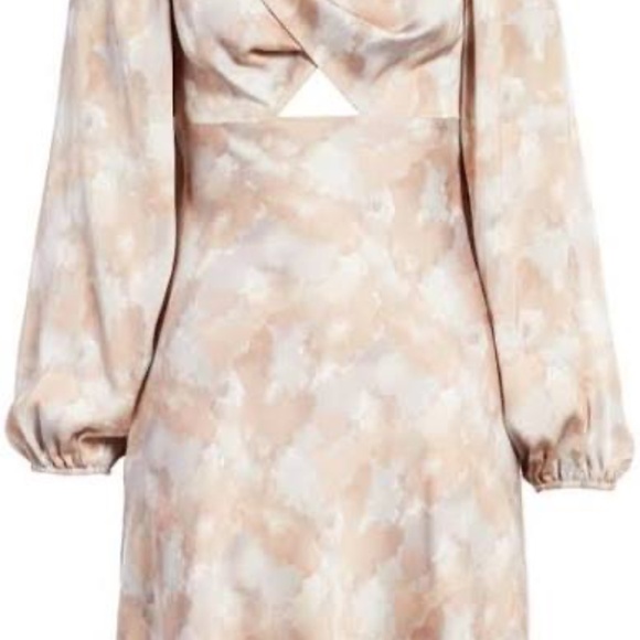 ASTR The Label Satin Twist Front Mini Dress Size Small NWT - Picture 10 of 11